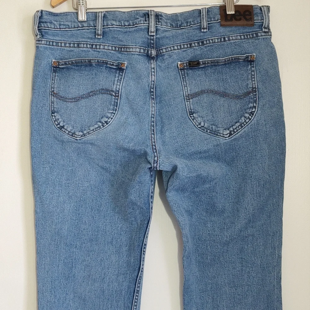 Lee Men's Regular Fit Blue Jeans